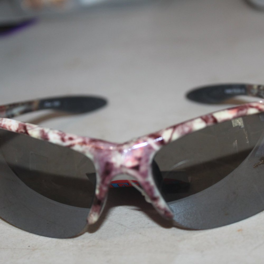 Camouflaged Collegiam Stamped Gator Sunglasses